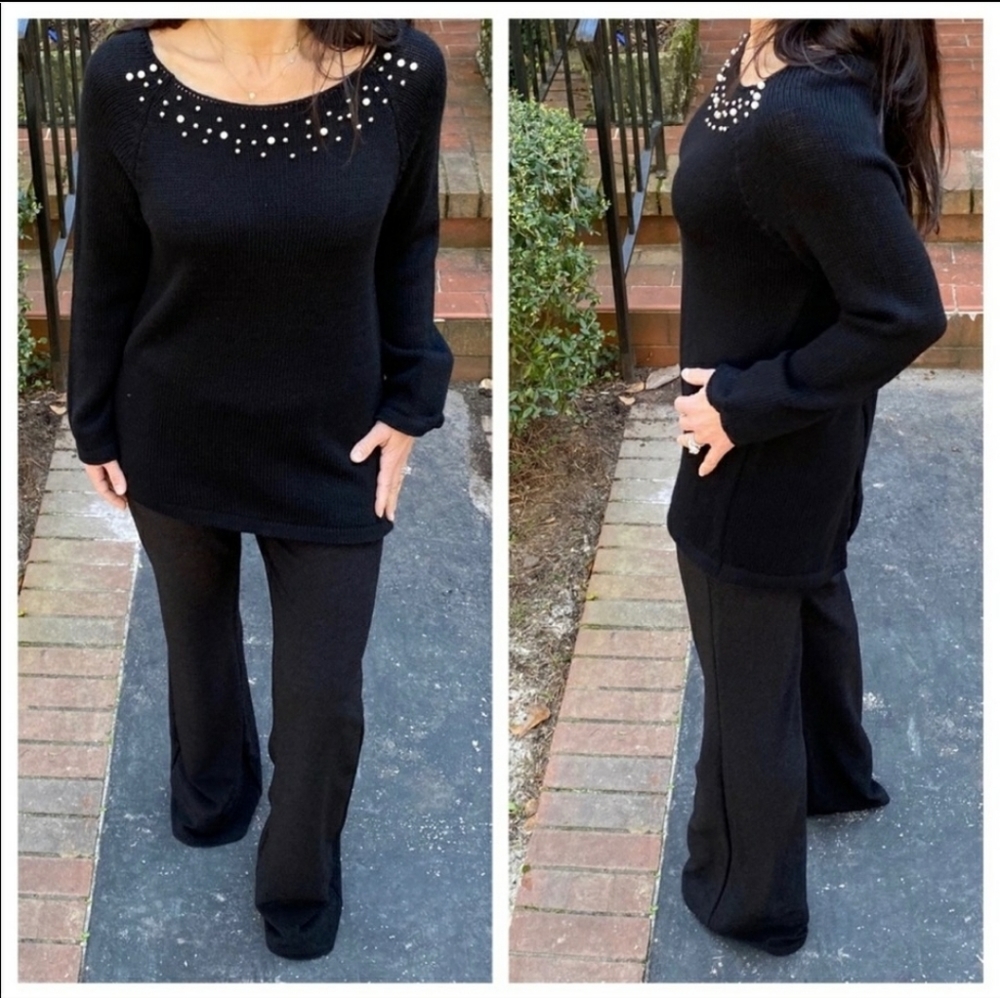 Paris Black Detail Sweater